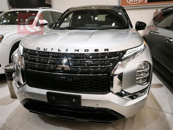 ميتسوبيشي اوتلاندر 2023 للبيع في العراق - اربيل